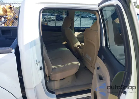 2010 Toyota Tacoma Prerunner V6 из США, поврежденный, VIN 3TMJU4GN7AM091977